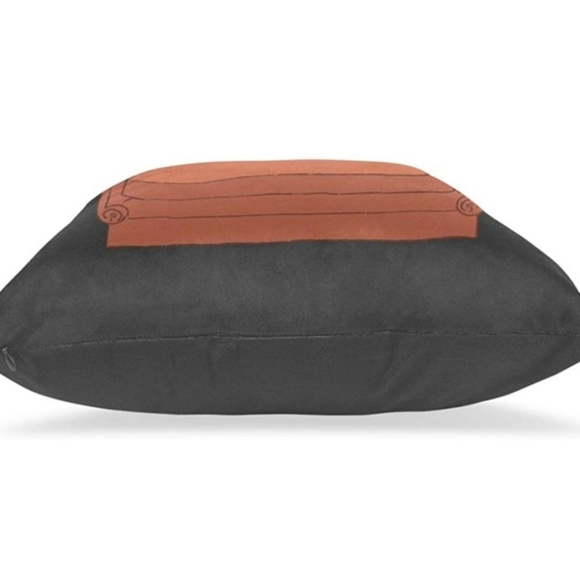 Friends Pivot Throw Pillow Case NWT in packaging - Picture 4 of 6